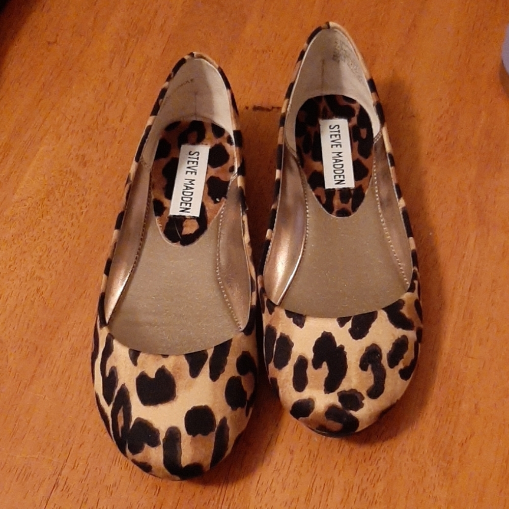 Leopard/cheetah print shoes